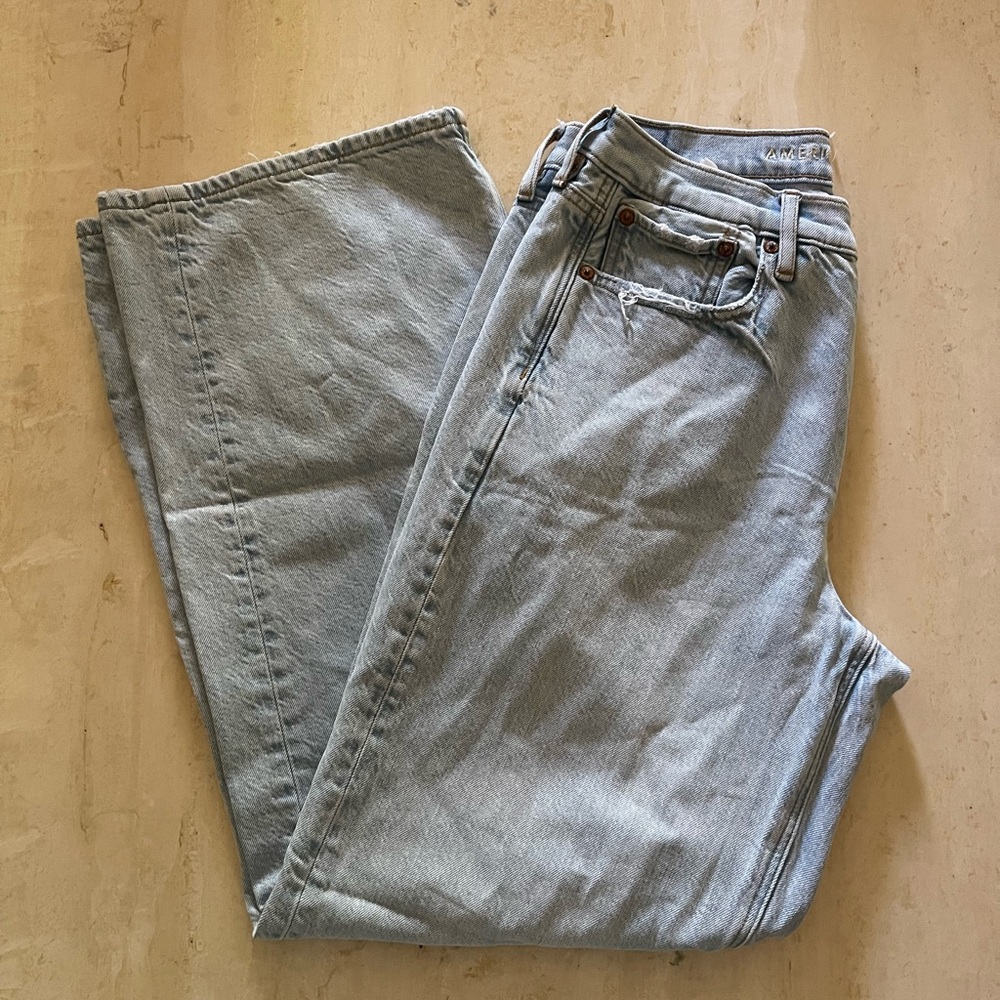 American Eagle mom jeans